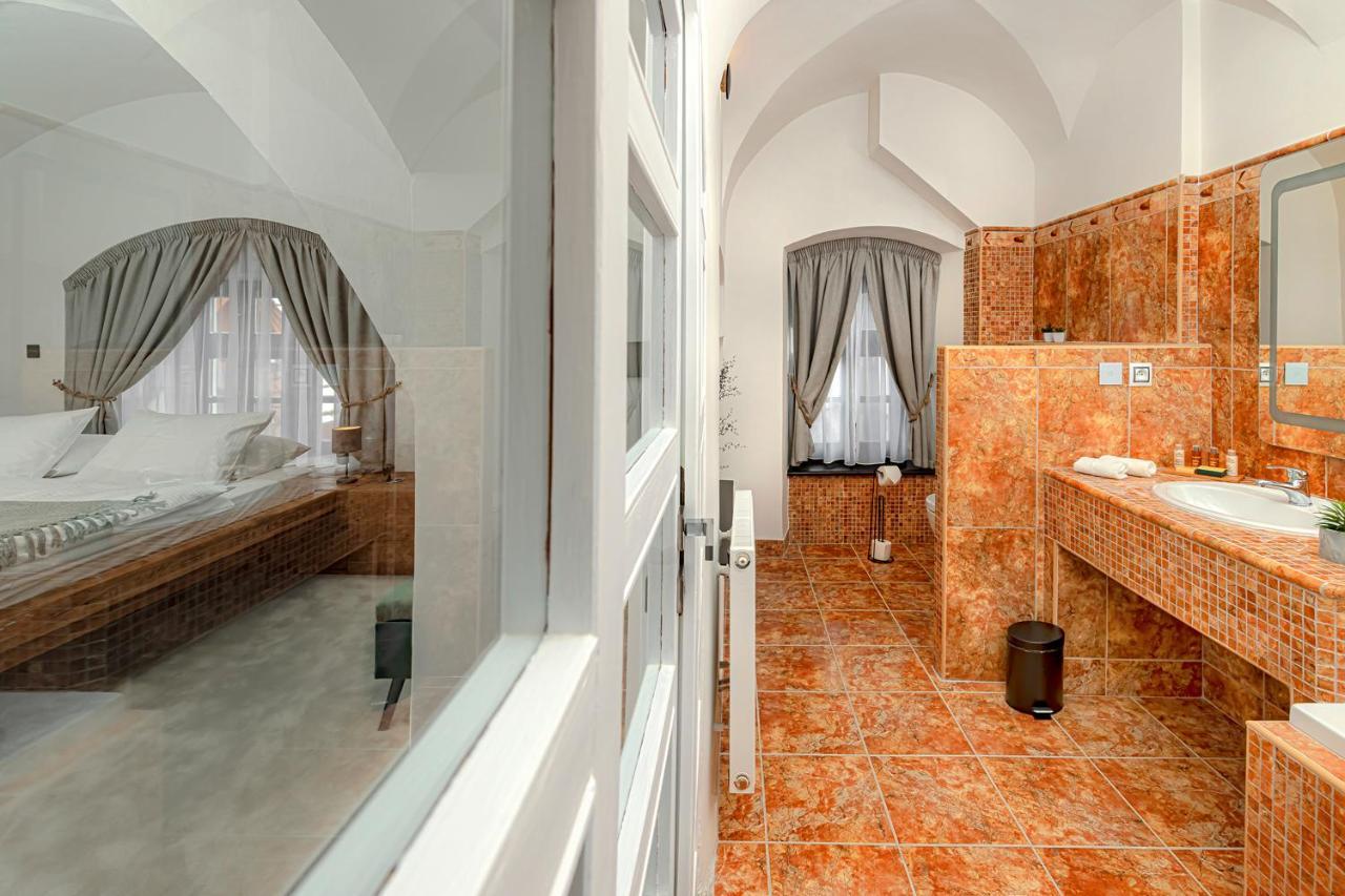 Boutique Hotel & Spa Doma U Nas - Entry Aquacity Free بوبراد المظهر الخارجي الصورة